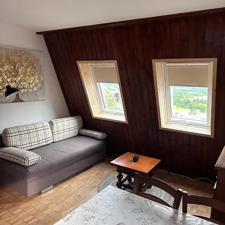 Lägenhet Retro Kaninska Vas