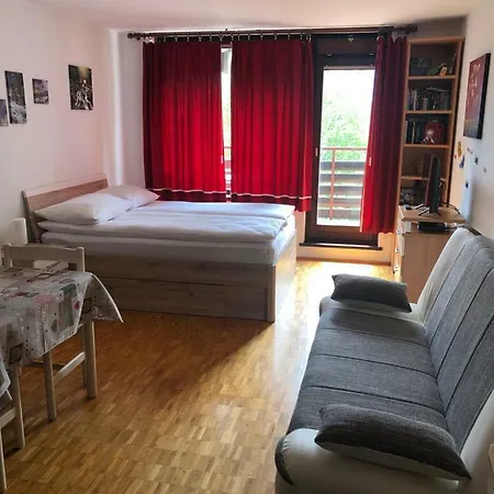 Daire Retro Kaninska Vas