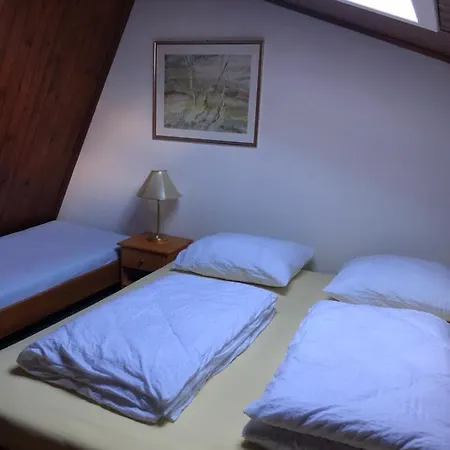 Retro Kaninska Vas Lägenhet *