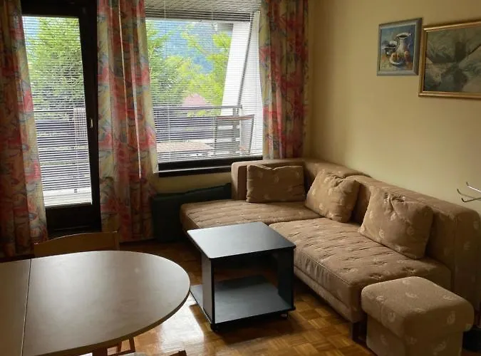 Retro Kaninska Vas شقة *