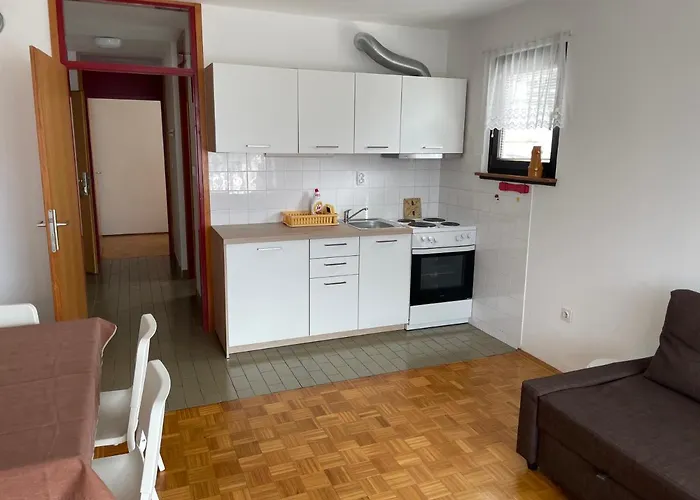 Retro Kaninska Vas Διαμέρισμα Bovec