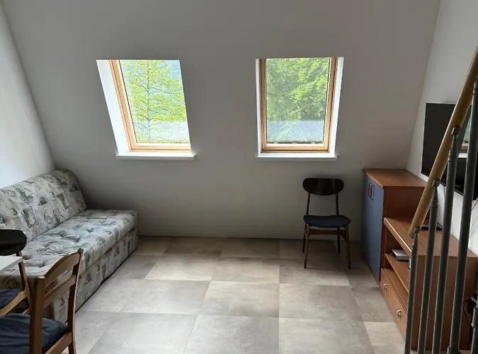 Retro Kaninska Vas *