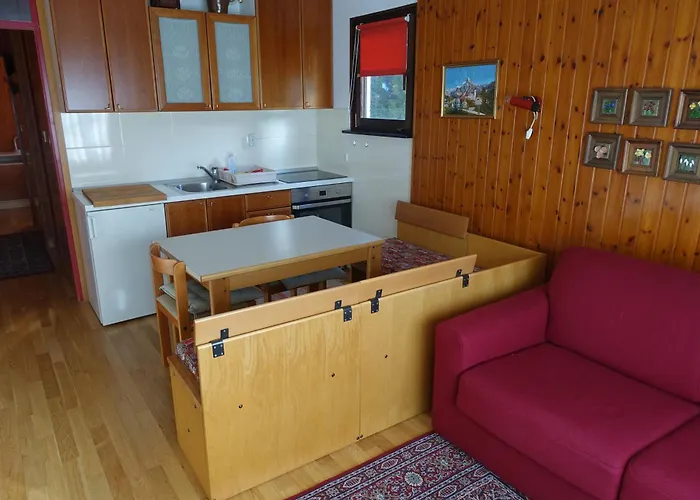 Retro Kaninska Vas Διαμέρισμα