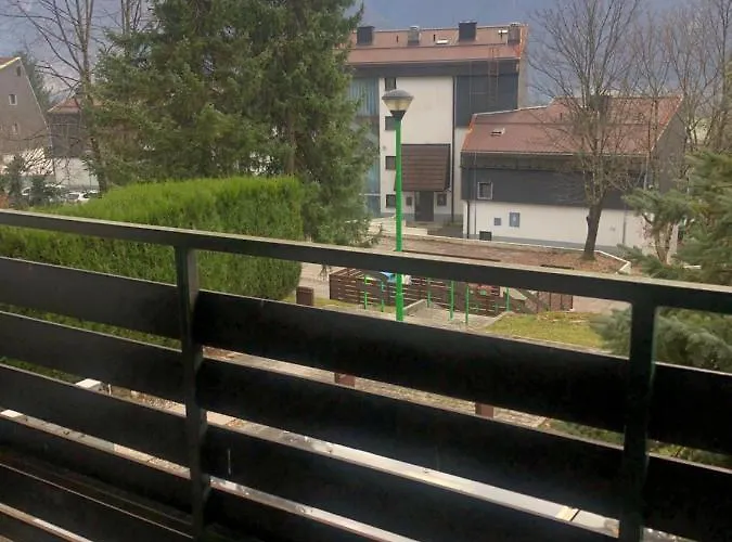 Retro Kaninska Vas * بوويتش